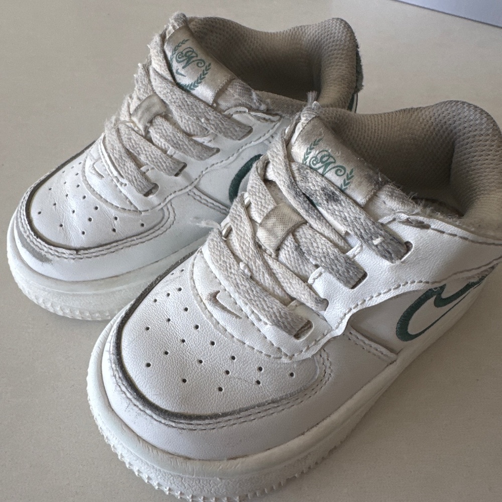Nike Force 1 Low LV8 EasyOn toddler 6C